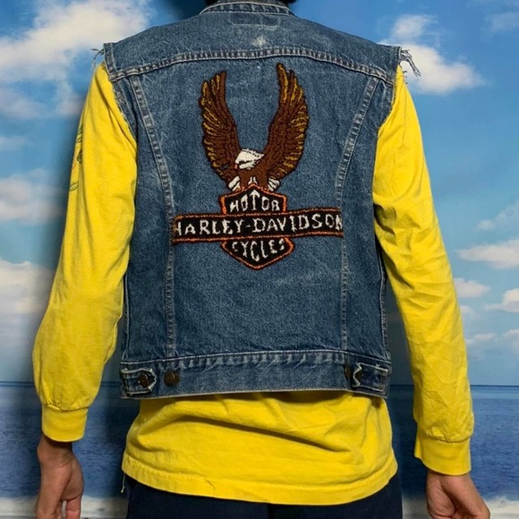 Vintage 90s sleeveless levis jacket - Picture 1 of 4